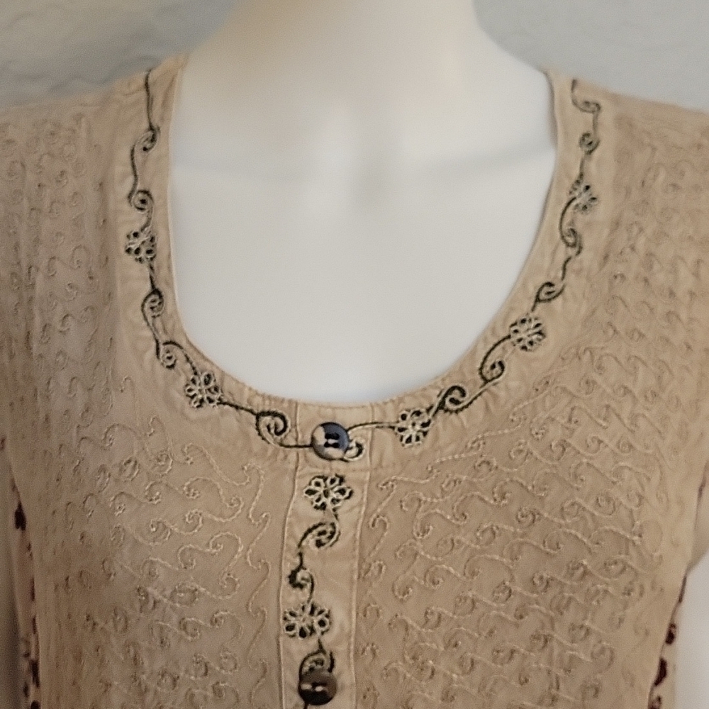 VTG MAGIC 1980s Tan Floral Embroidered Tie Back Sleeveless Circle Dress - Picture 6 of 16